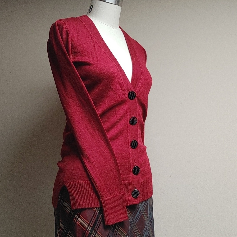 Tahari 100% Extrafine Merino Wool Rust Cardigan Sweater Size S